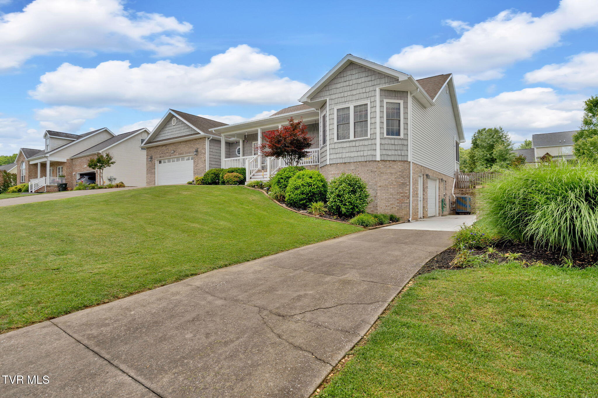1162 Glen Abbey Way