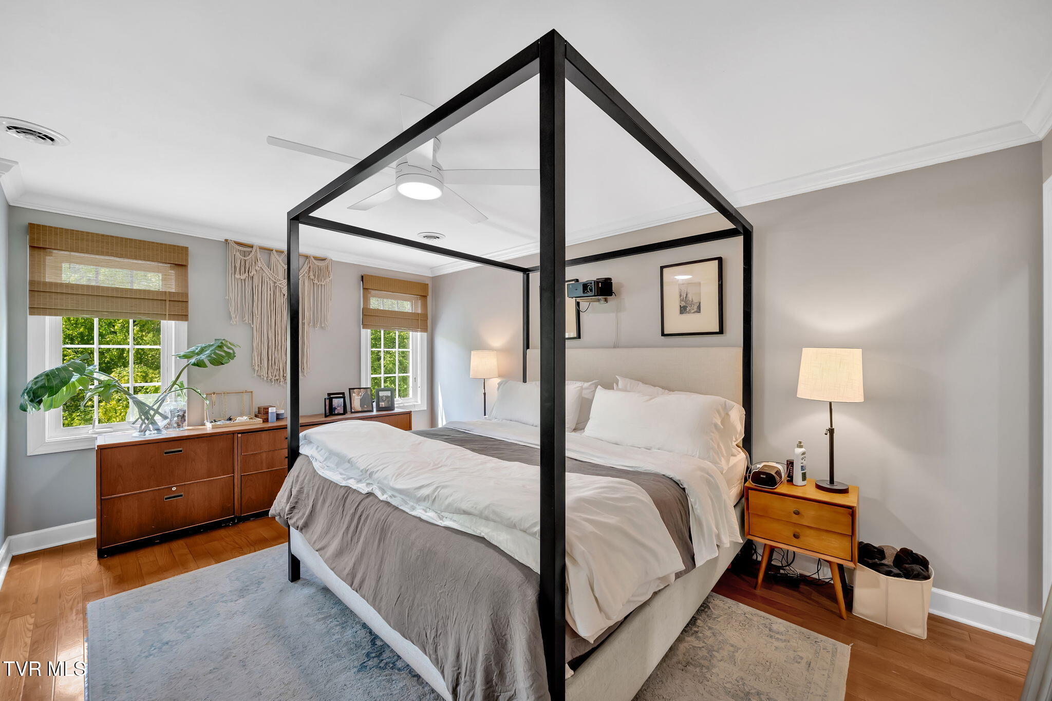 1102 Cherokee Road 1