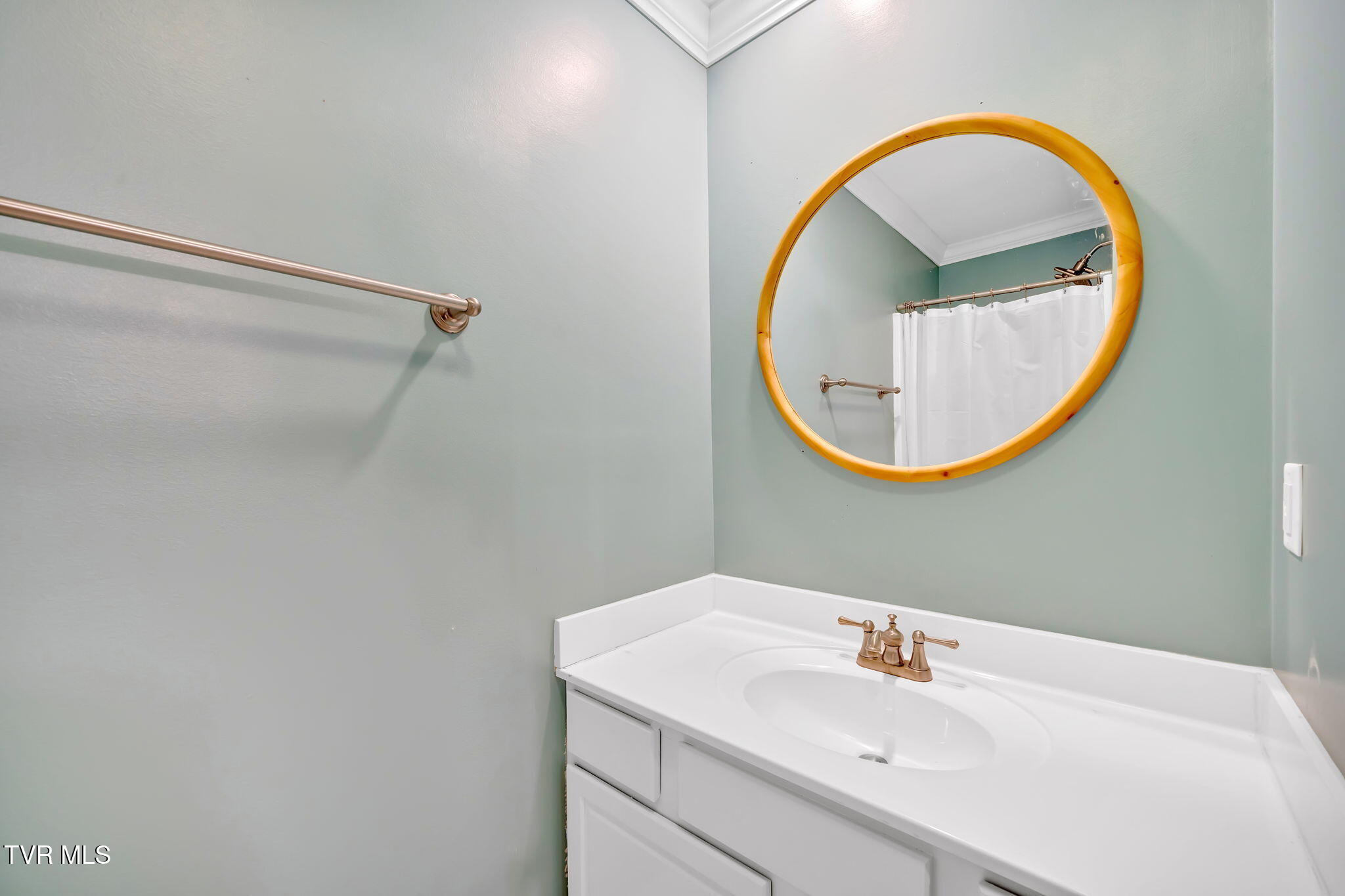 1102 Cherokee Road 1