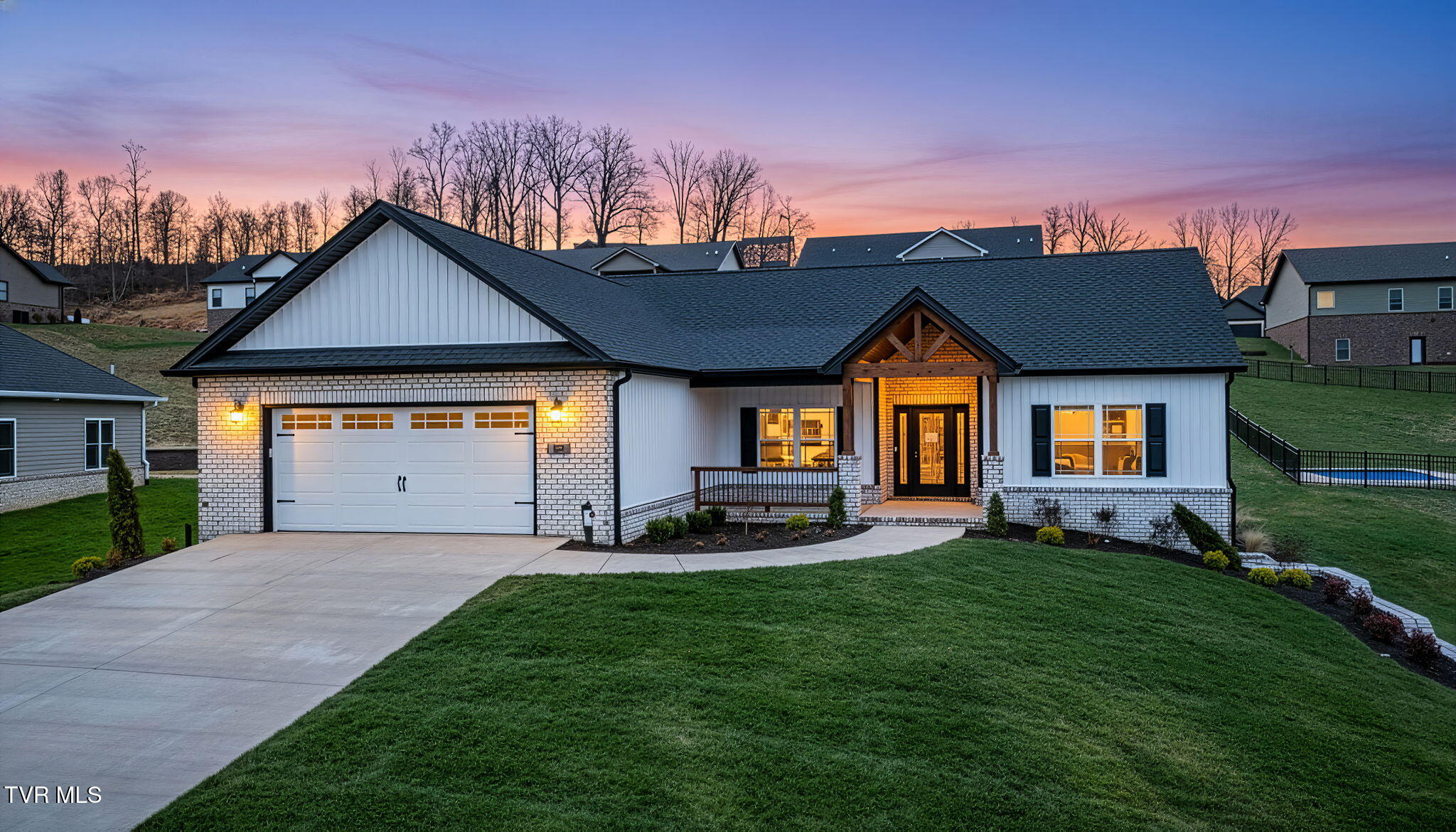 920 Daybreak Crest