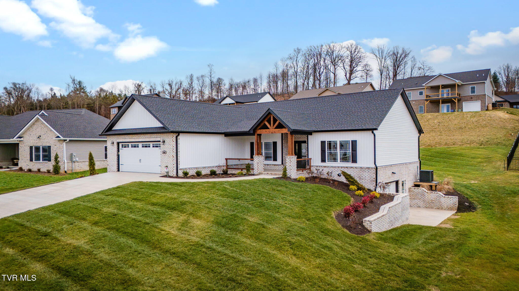 920 Daybreak Crest