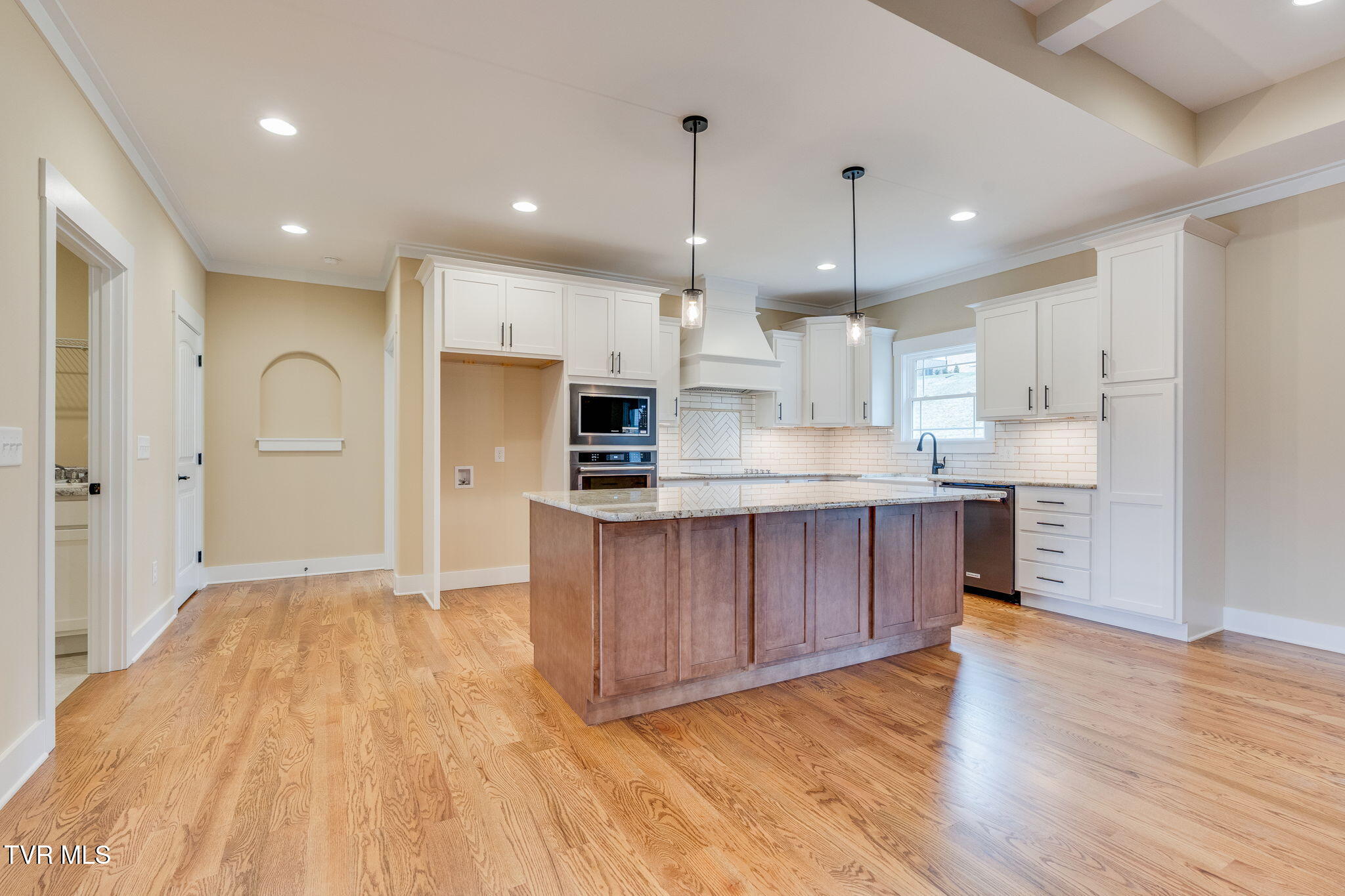 920 Daybreak Crest
