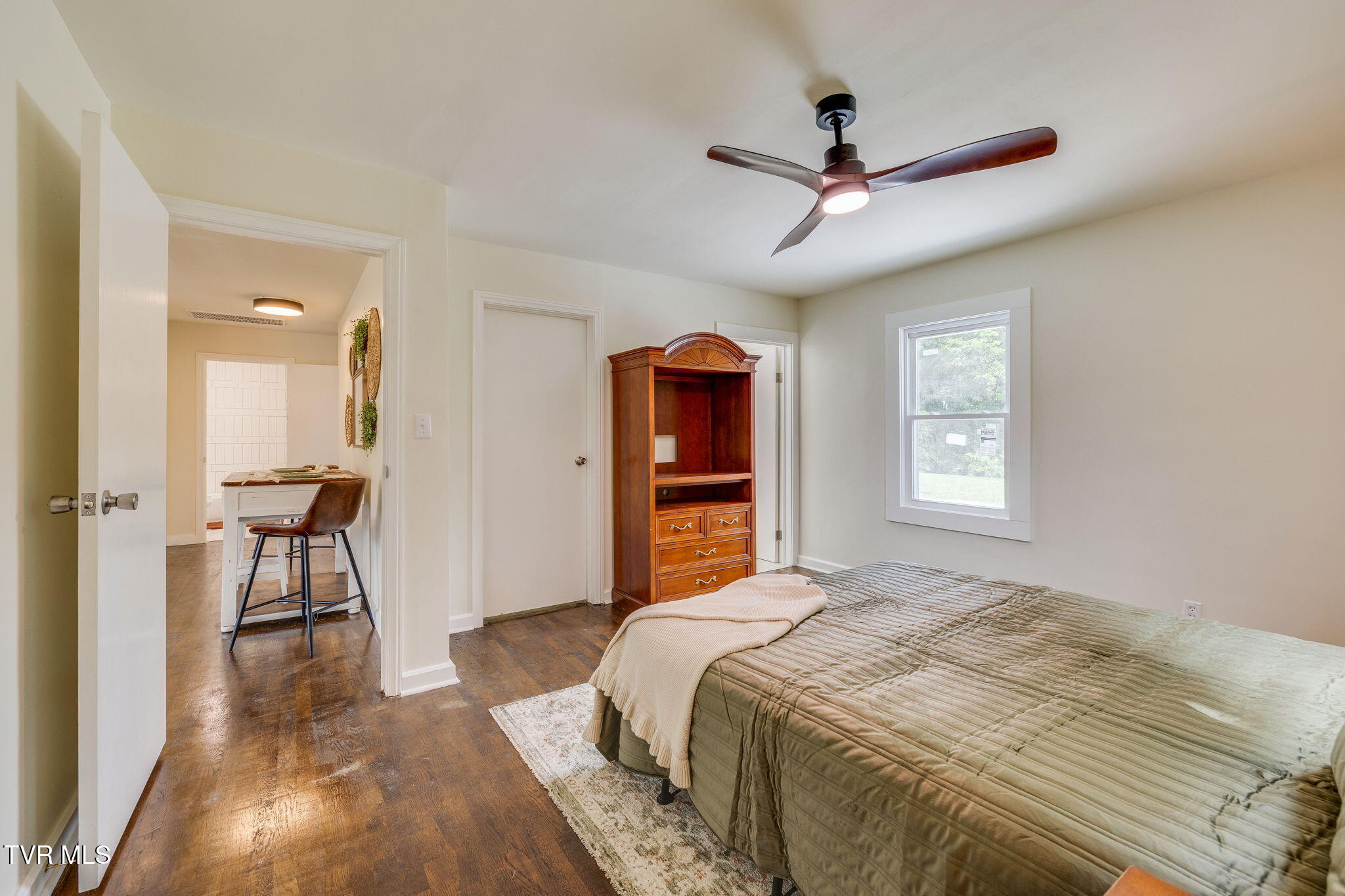 120 Mayflower Road