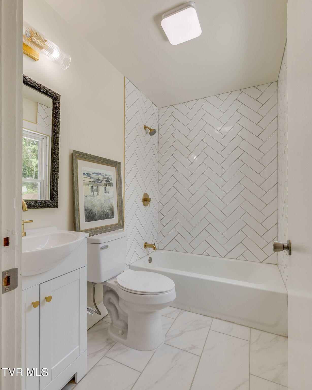 120 Mayflower Road