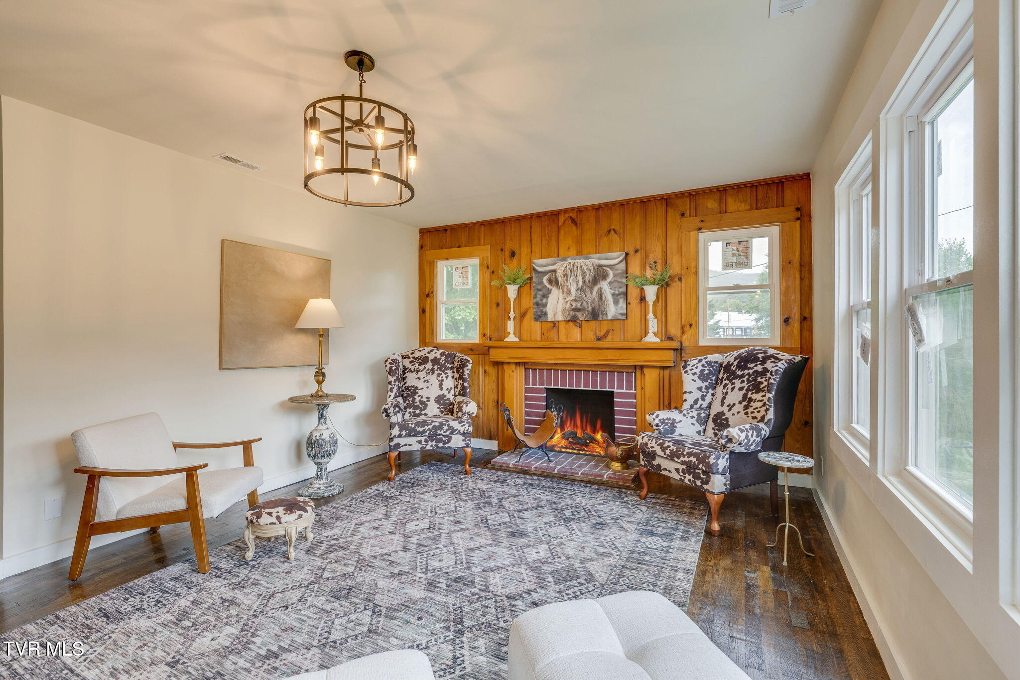 120 Mayflower Road