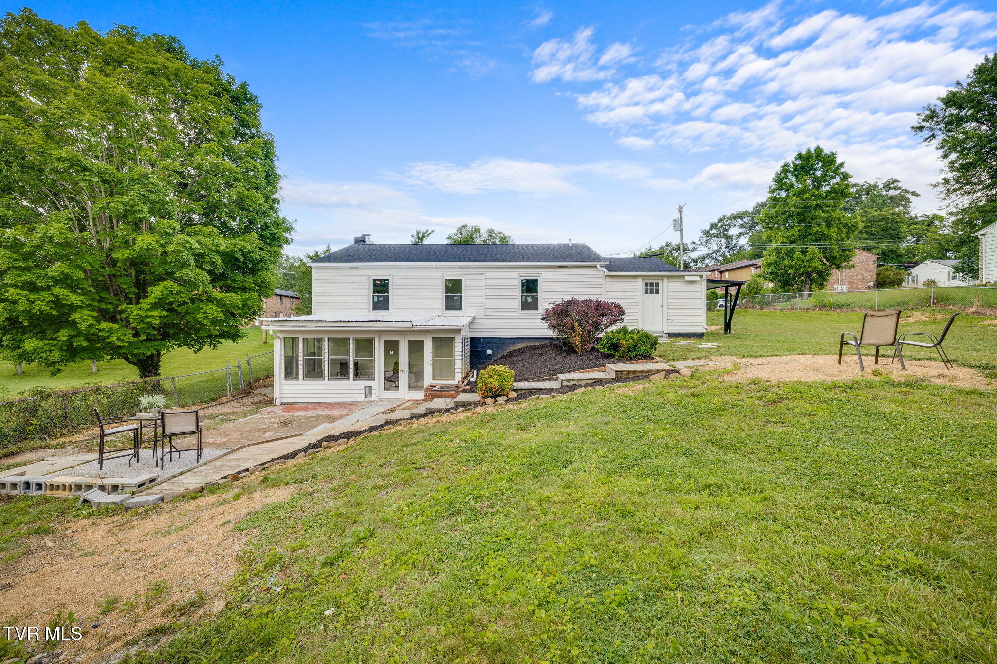 120 Mayflower Road