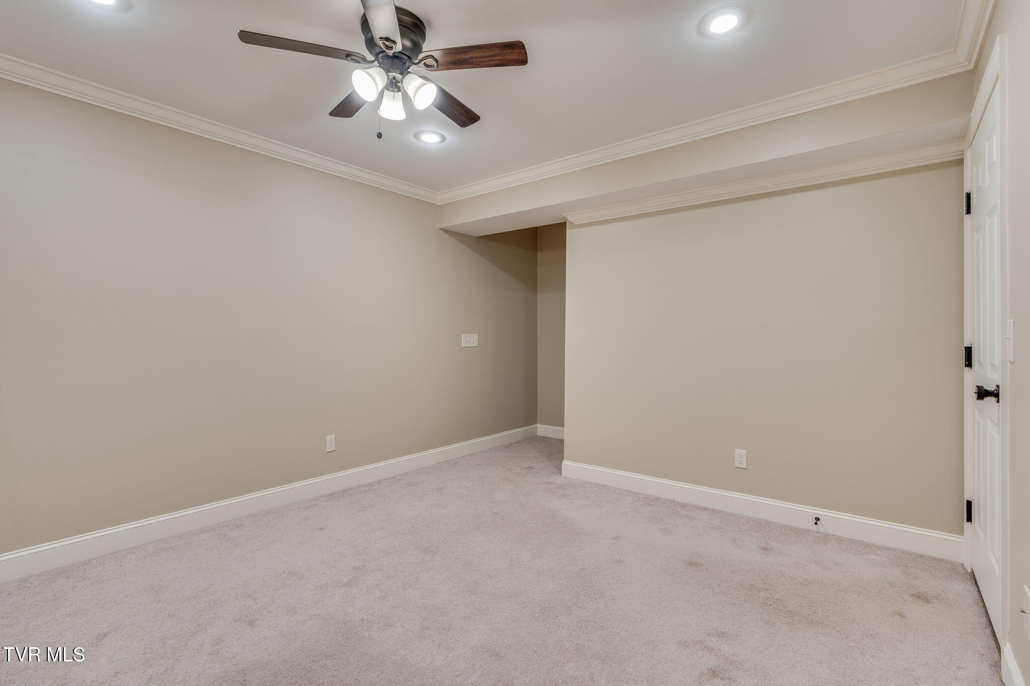 220 Cedar Creek Road 1