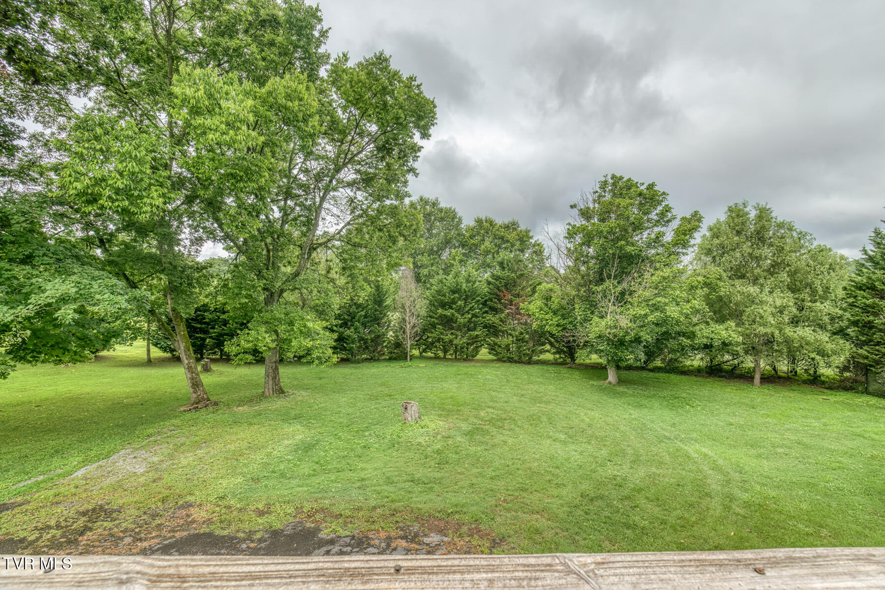 2233 Pendragon Road