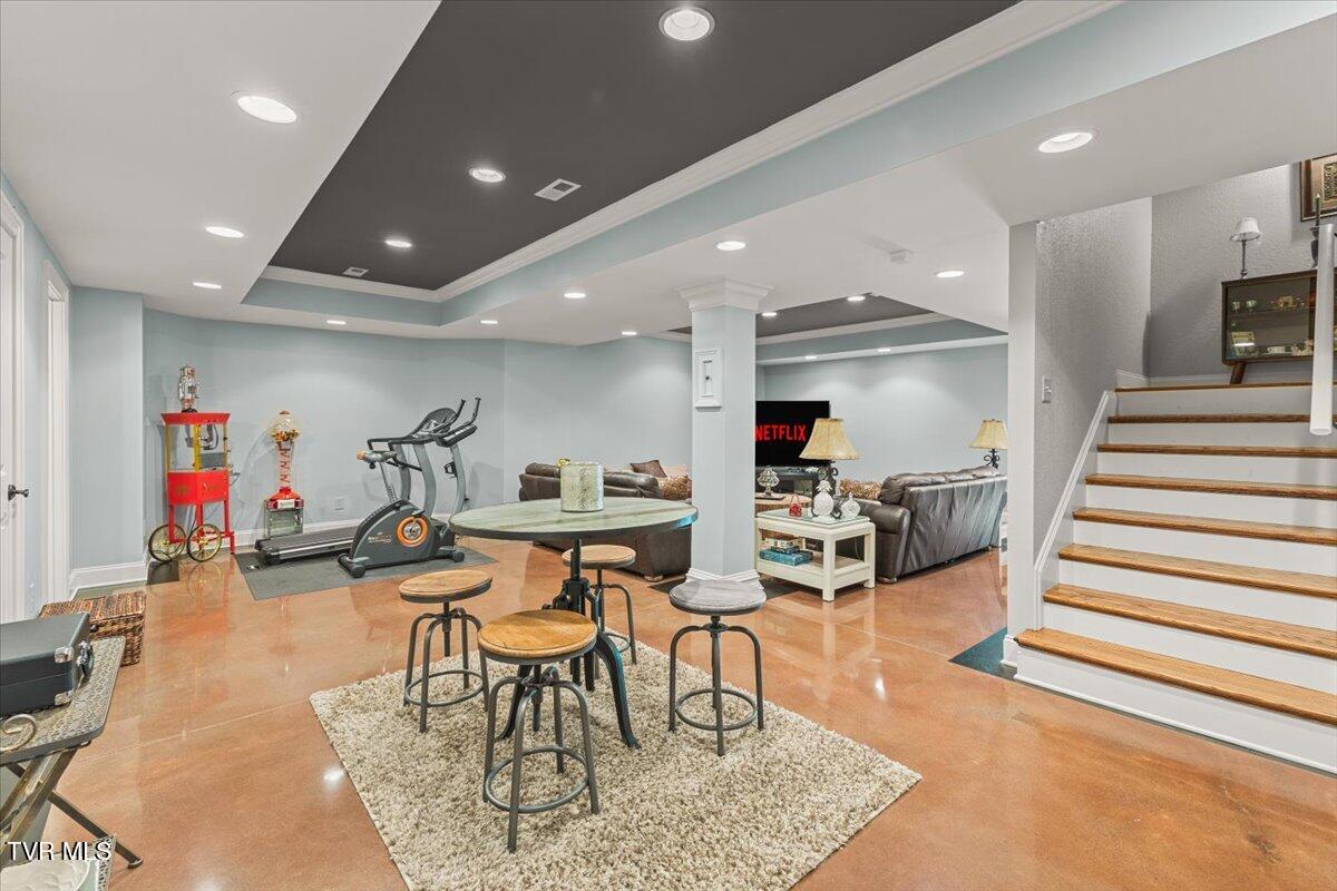 2388 Crescent Lake Place