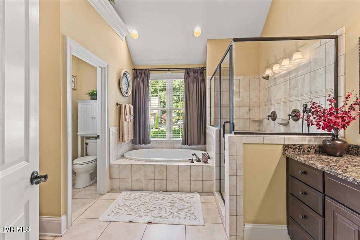 2388 Crescent Lake Place
