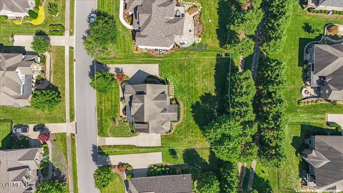 2388 Crescent Lake Place