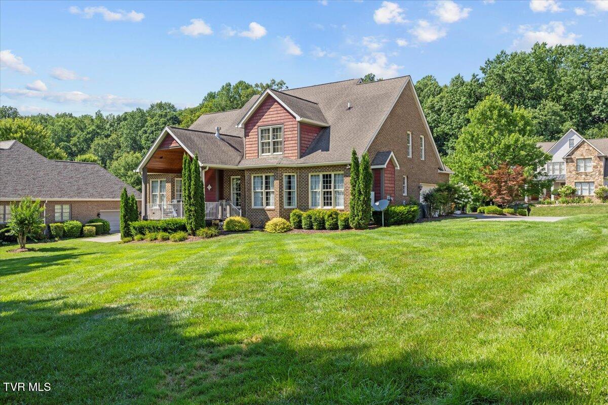 2388 Crescent Lake Place