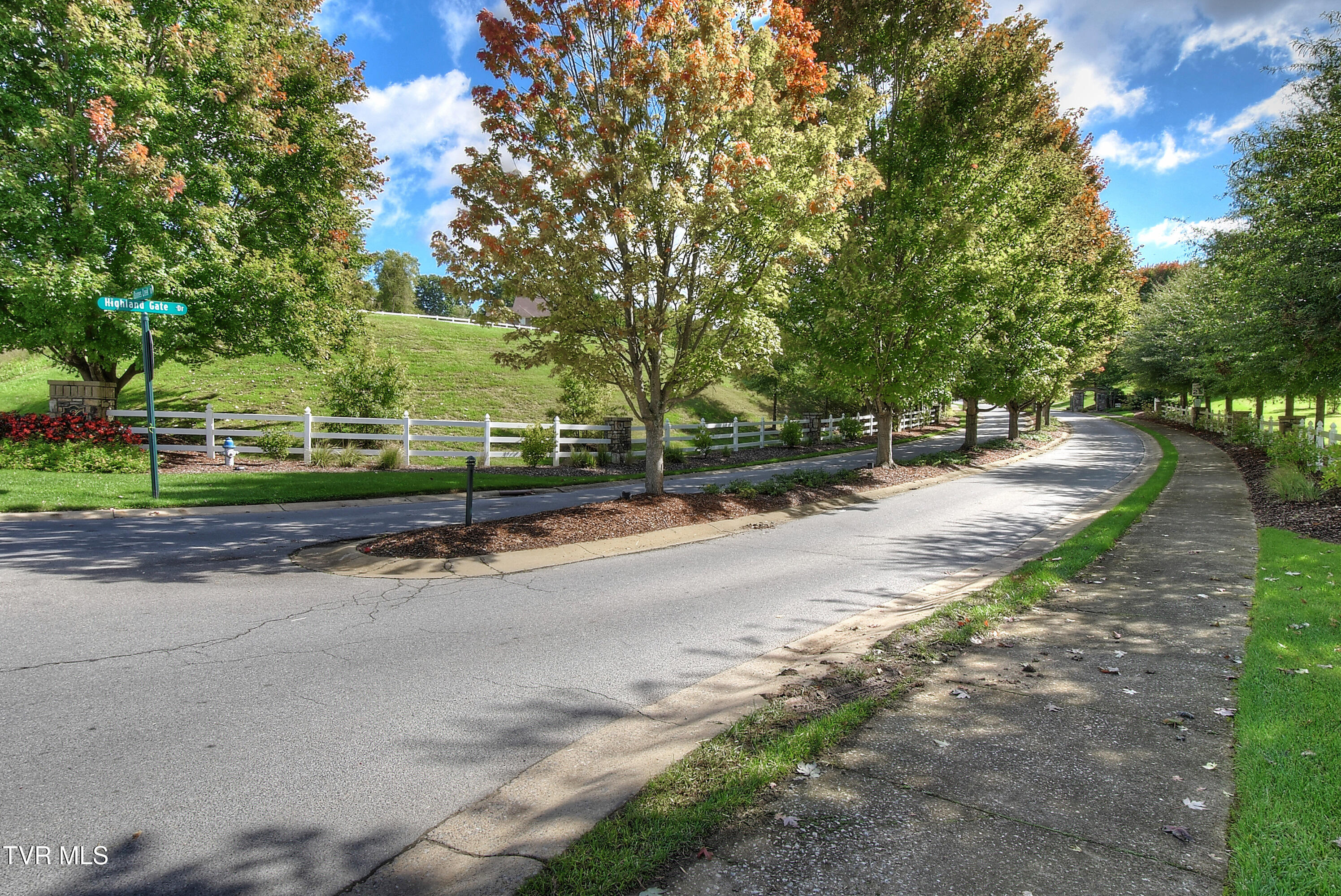 2388 Crescent Lake Place