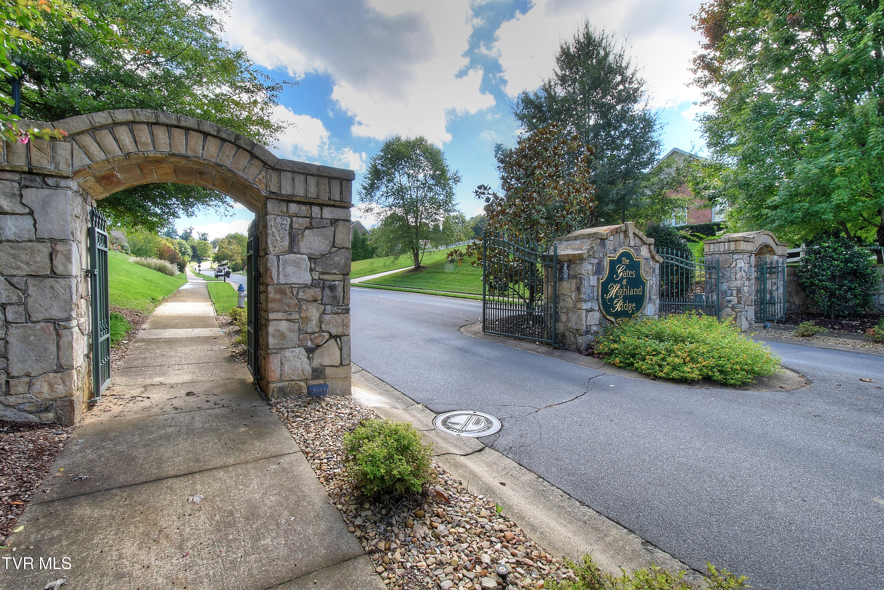 2388 Crescent Lake Place