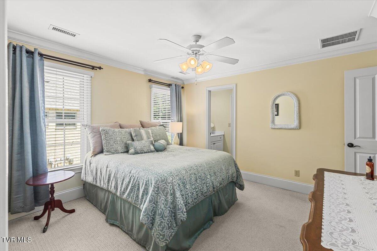 2388 Crescent Lake Place