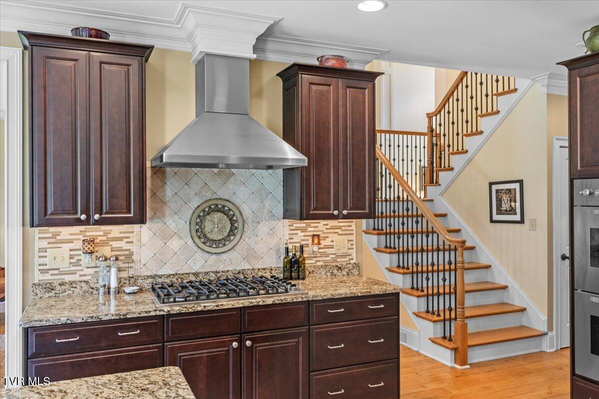 2388 Crescent Lake Place