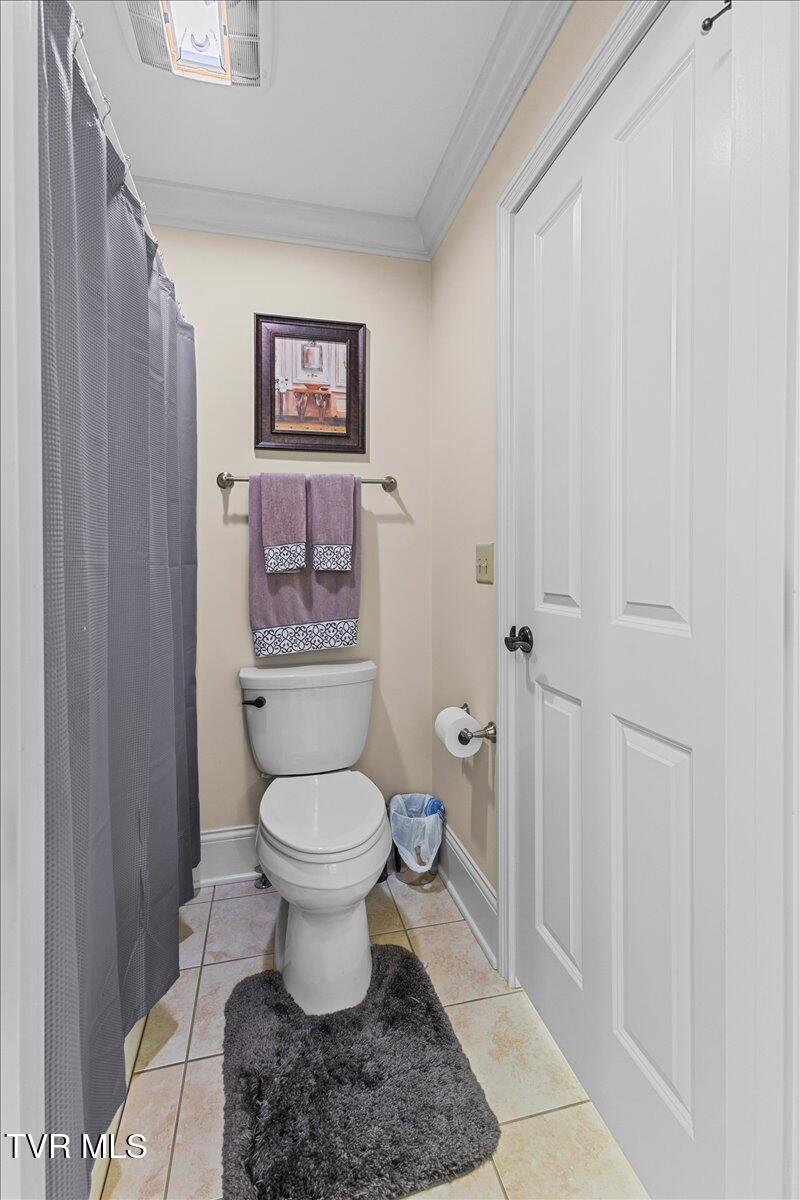 2388 Crescent Lake Place