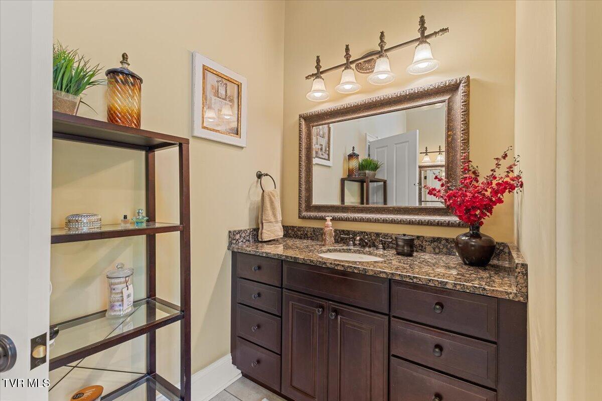 2388 Crescent Lake Place
