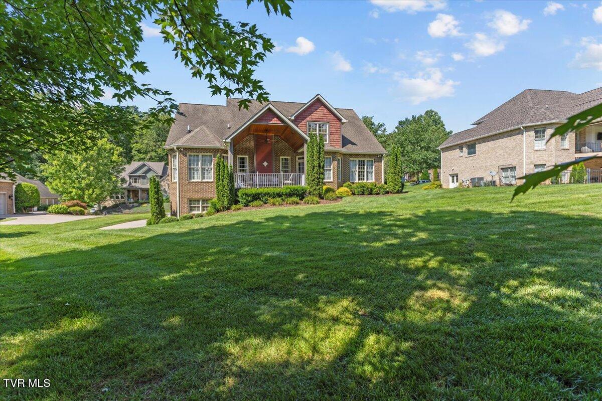2388 Crescent Lake Place