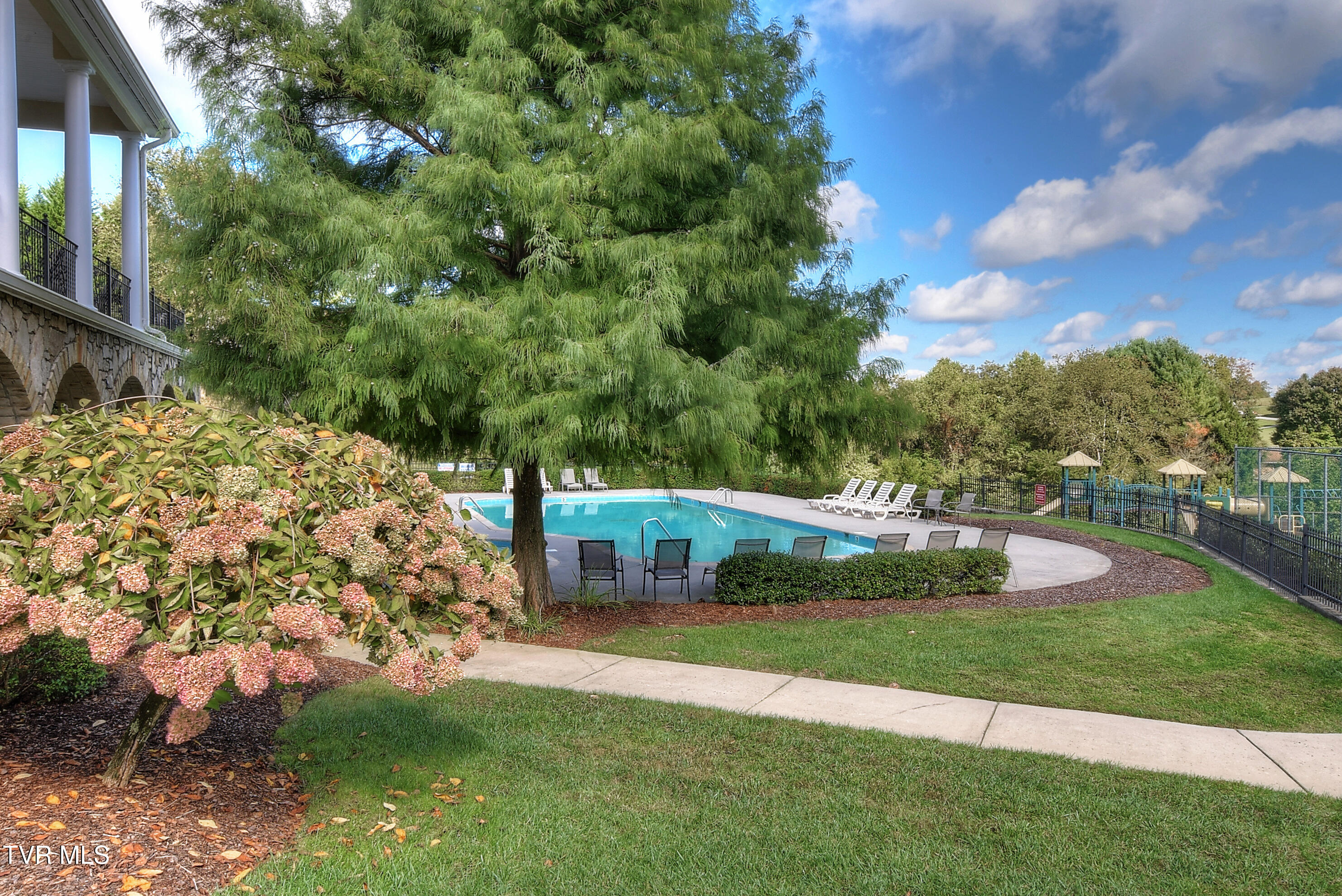 2388 Crescent Lake Place