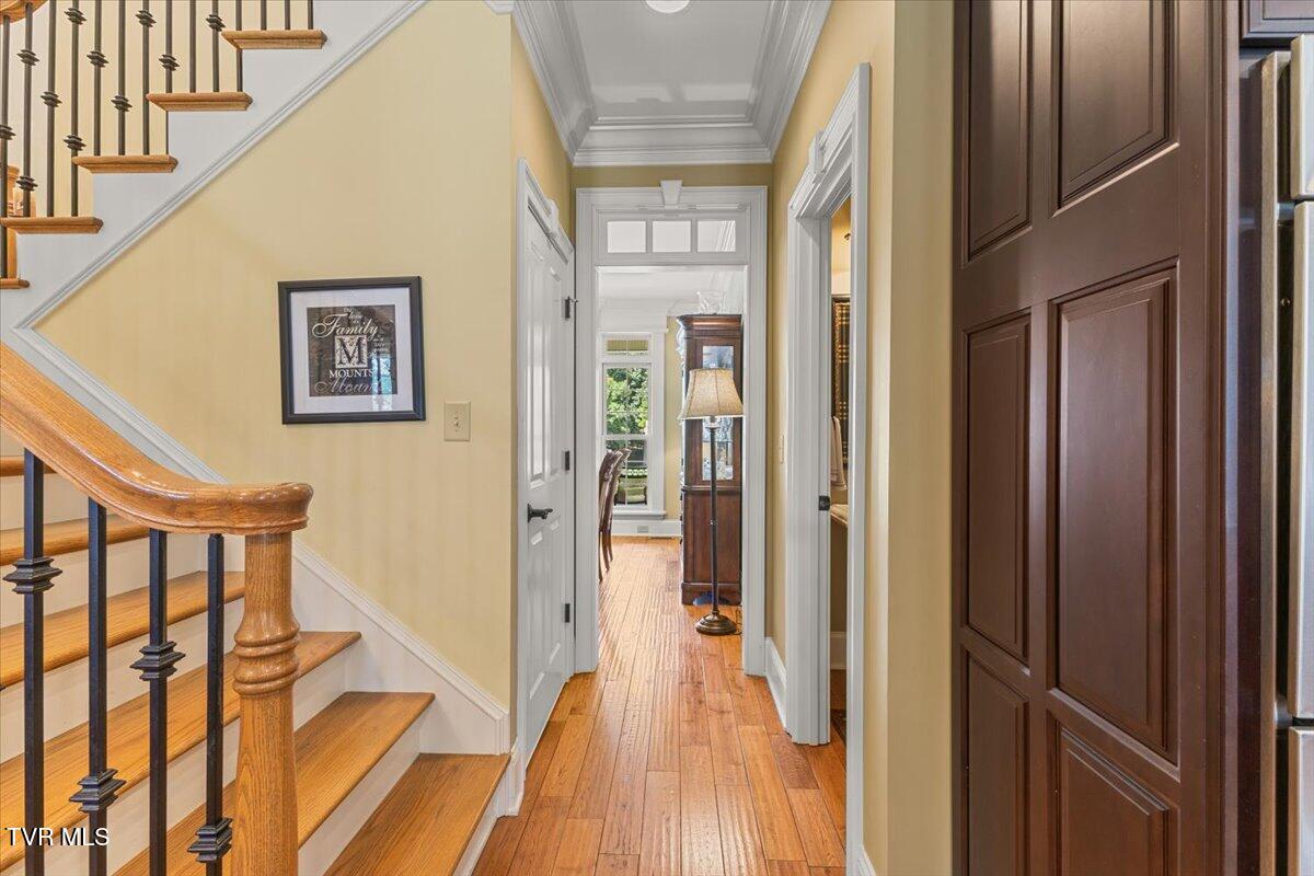 2388 Crescent Lake Place