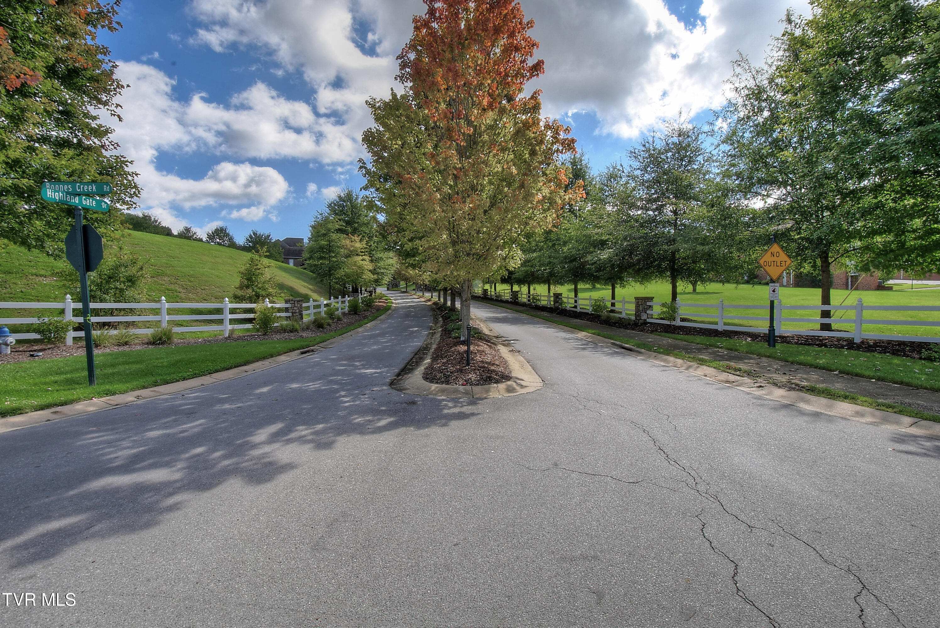 2388 Crescent Lake Place