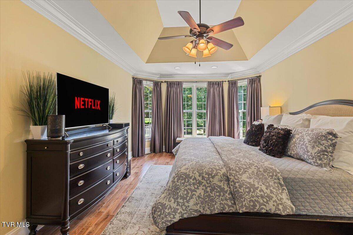 2388 Crescent Lake Place