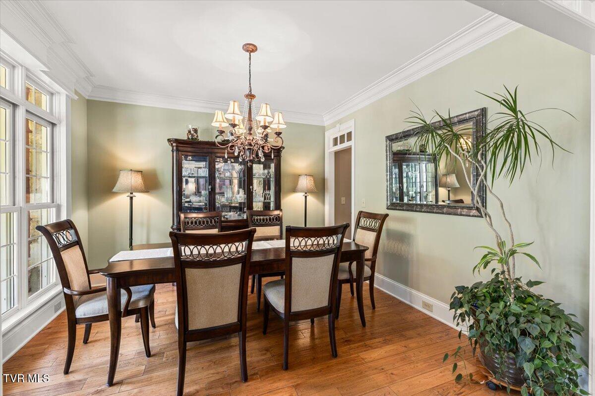 2388 Crescent Lake Place
