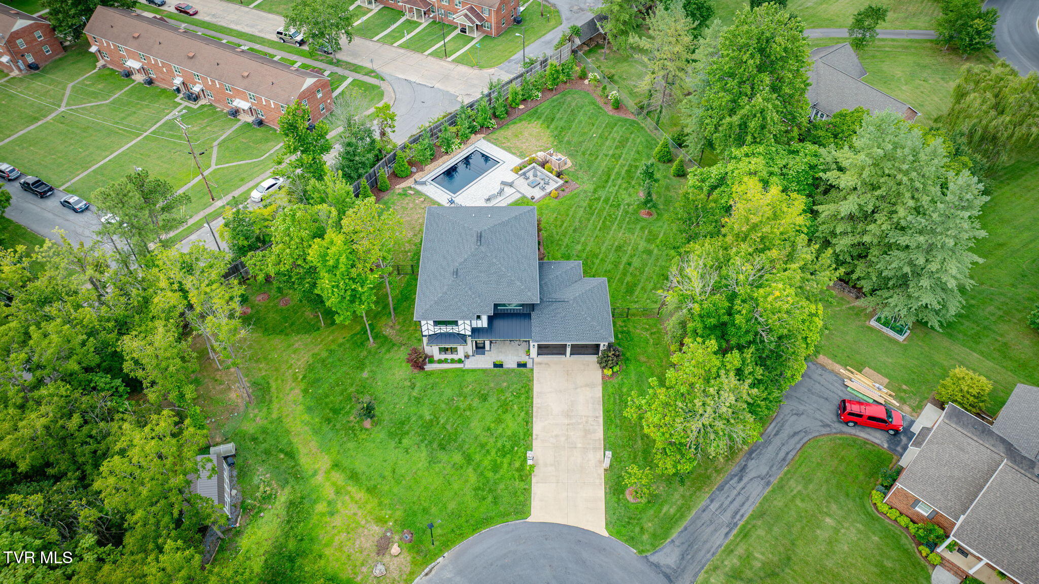 1000 Radcliffe Avenue