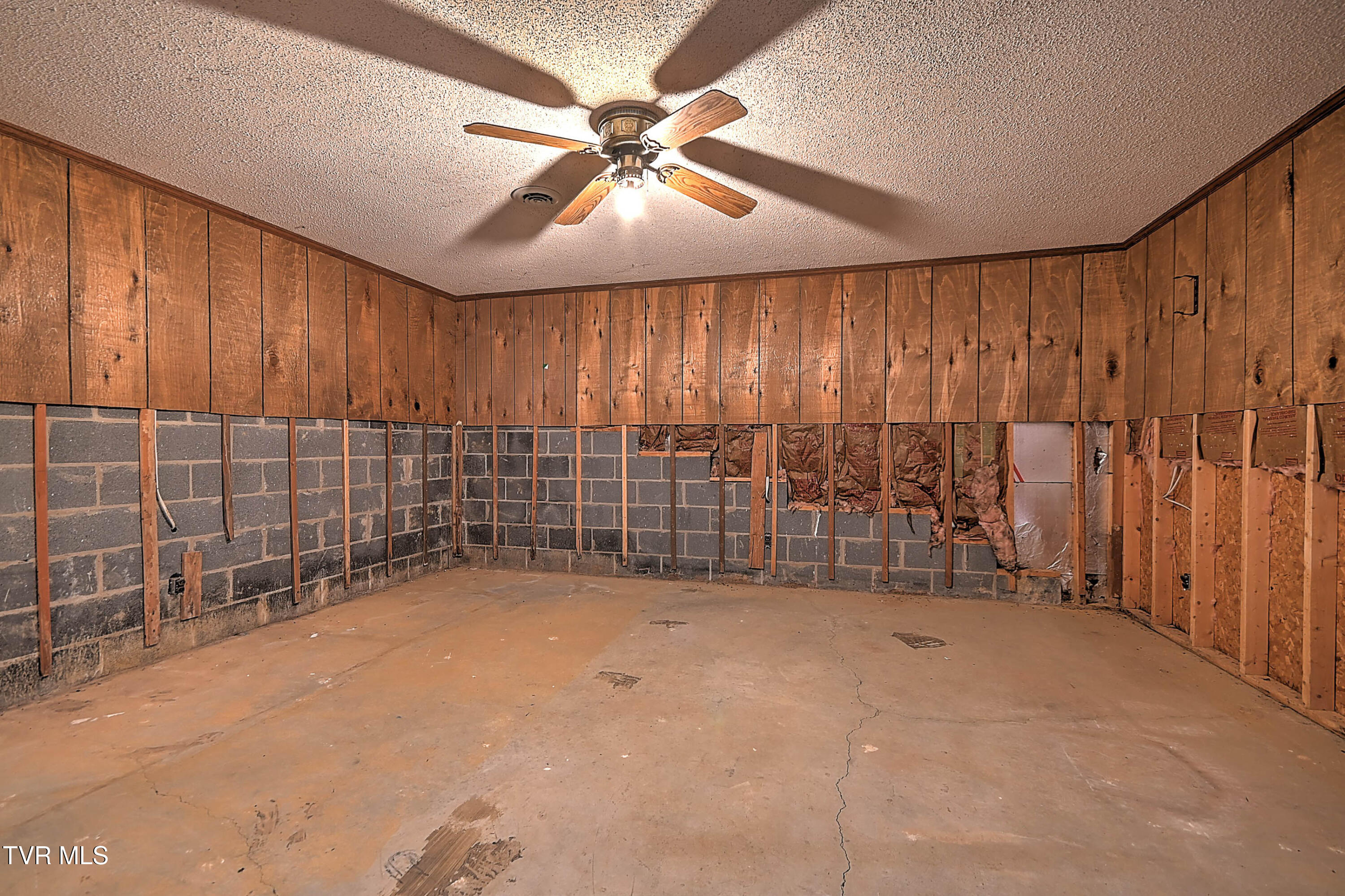132 Tamarack Drive
