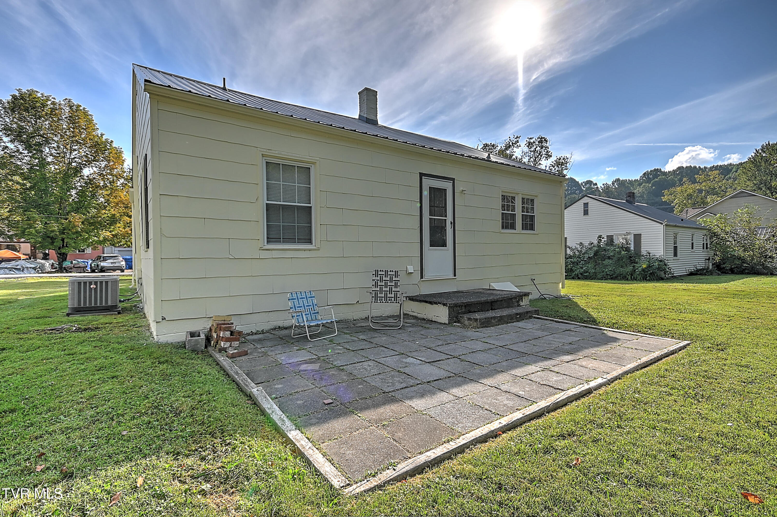 1712 Concord Street