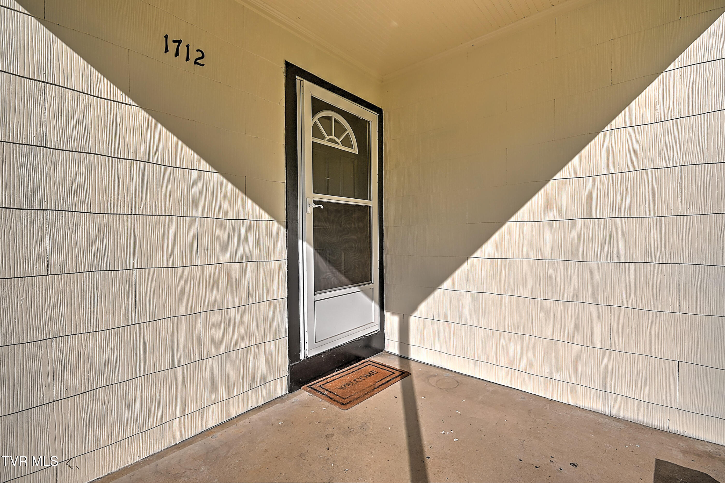 1712 Concord Street