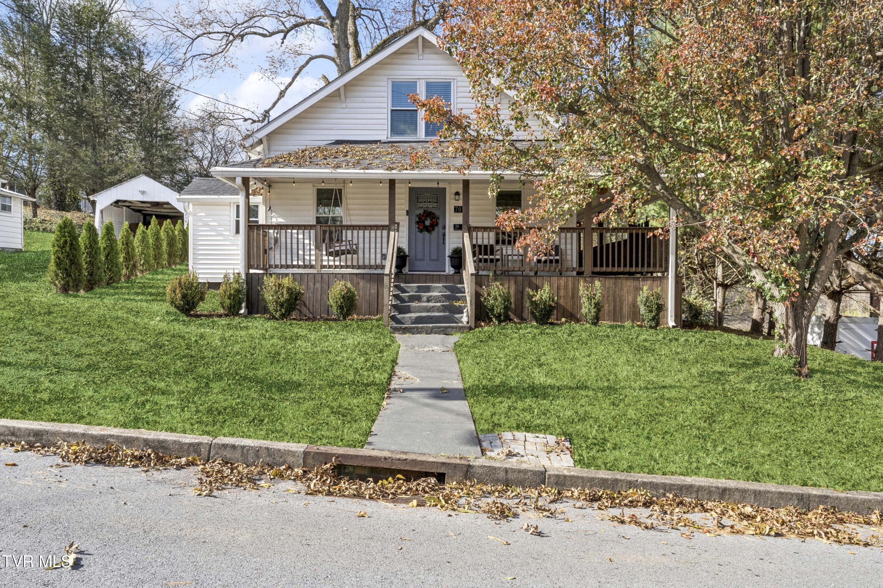 706 Treadway Street