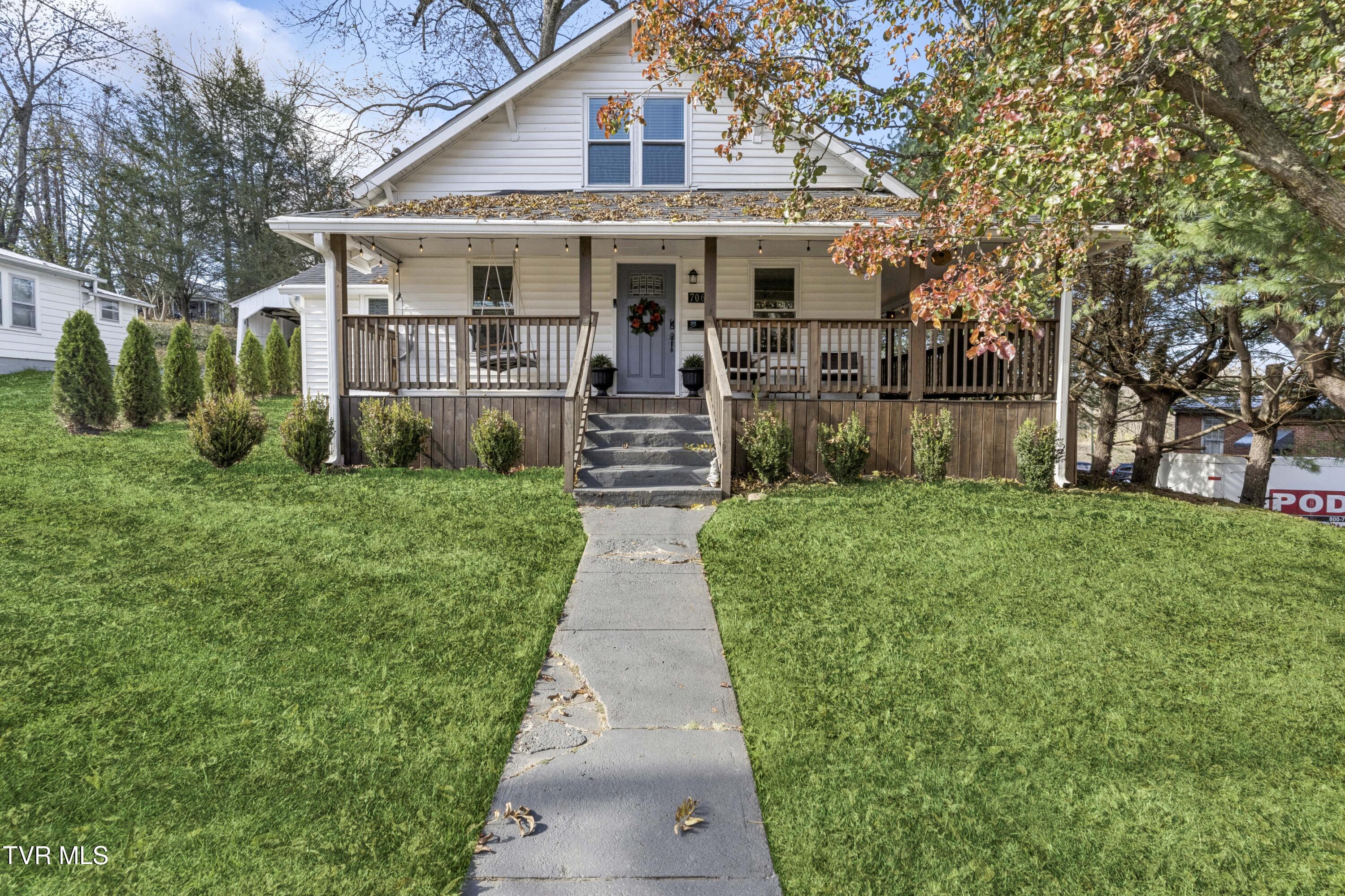 706 Treadway Street