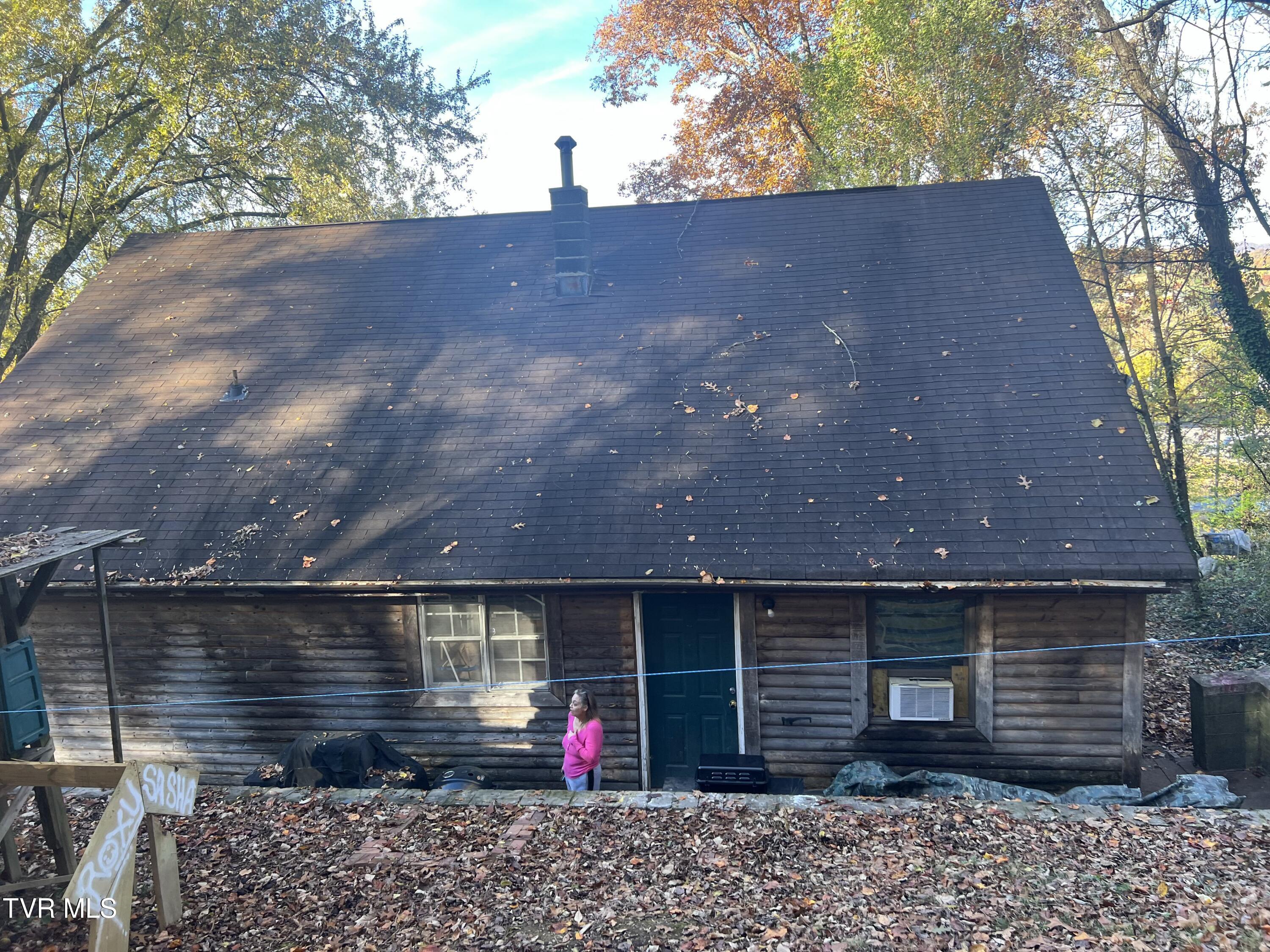 306 Delaware Street