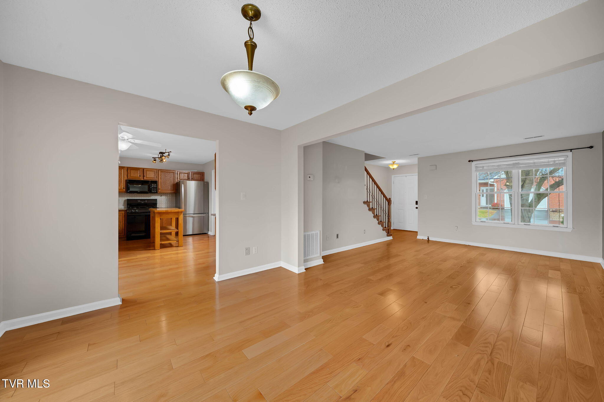 1725 West Lakeview Drive 70