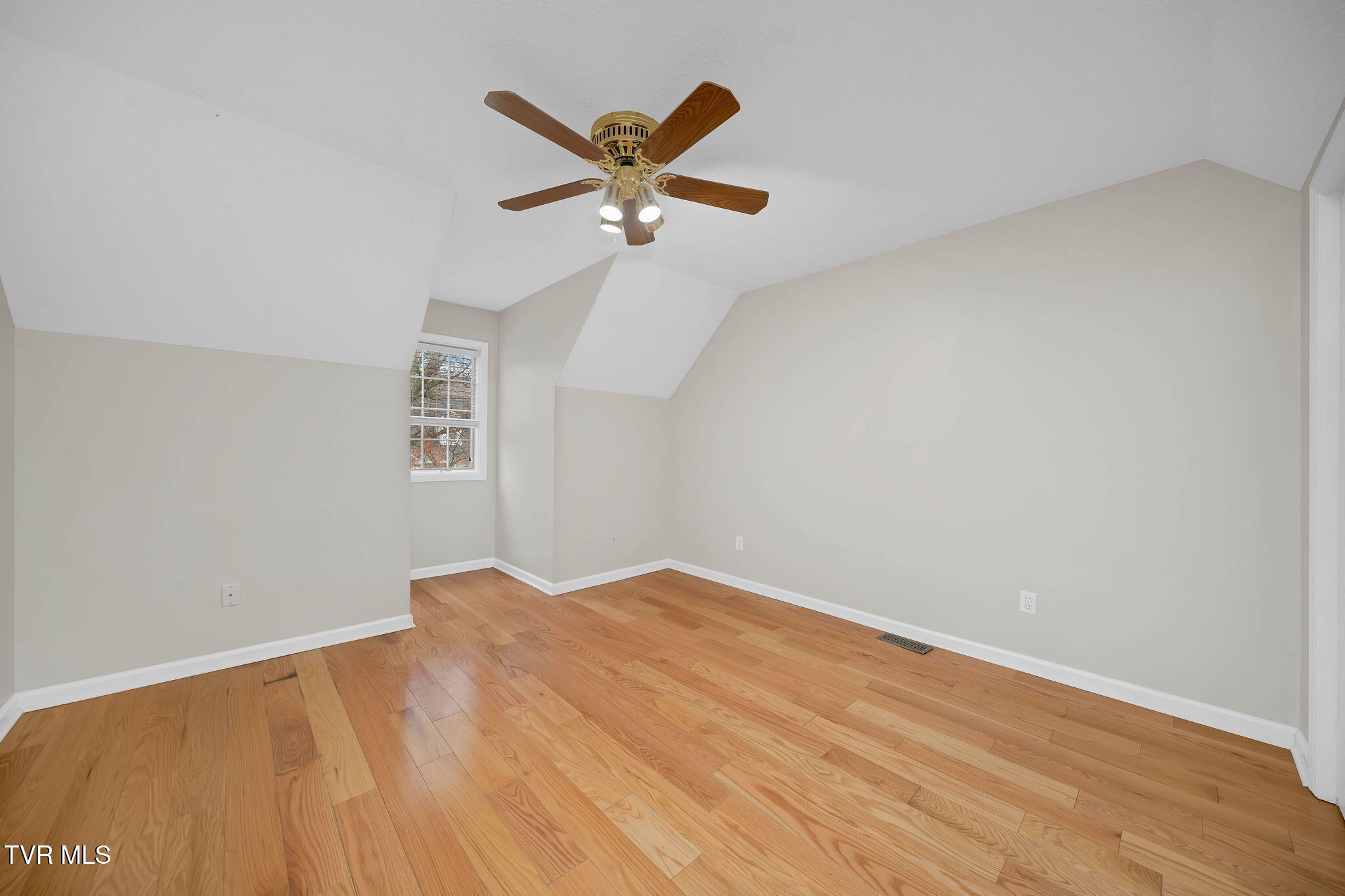 1725 West Lakeview Drive 70