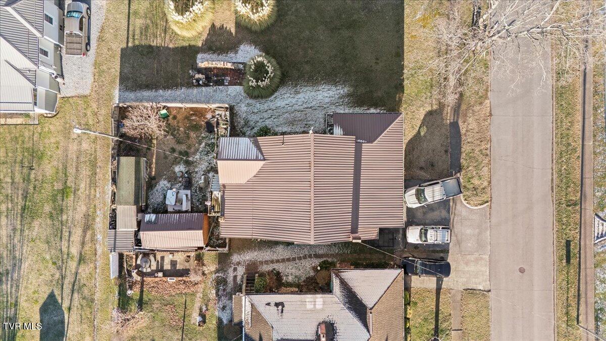 123 North Willow Avenue