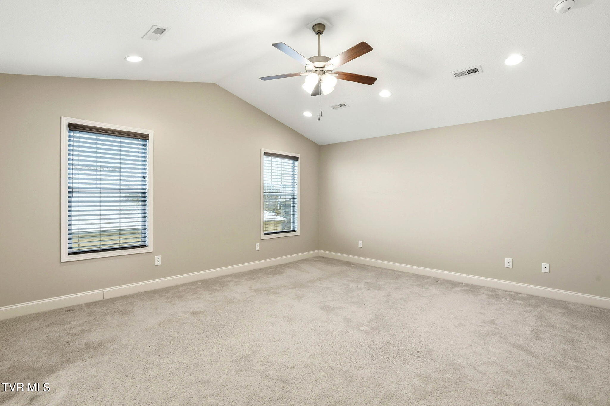 1265 Lemongrass Drive