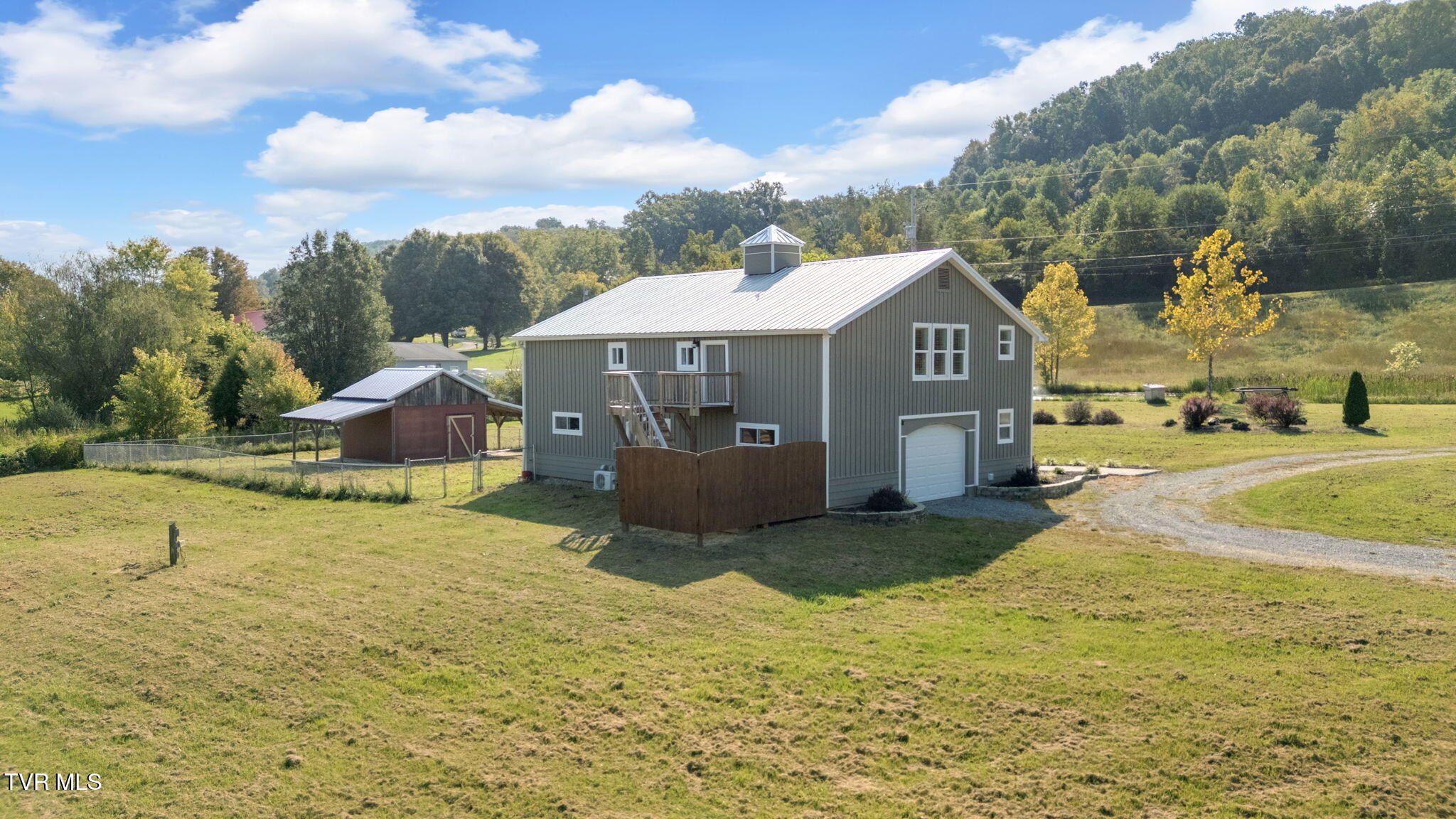 118 West Ellis Lane