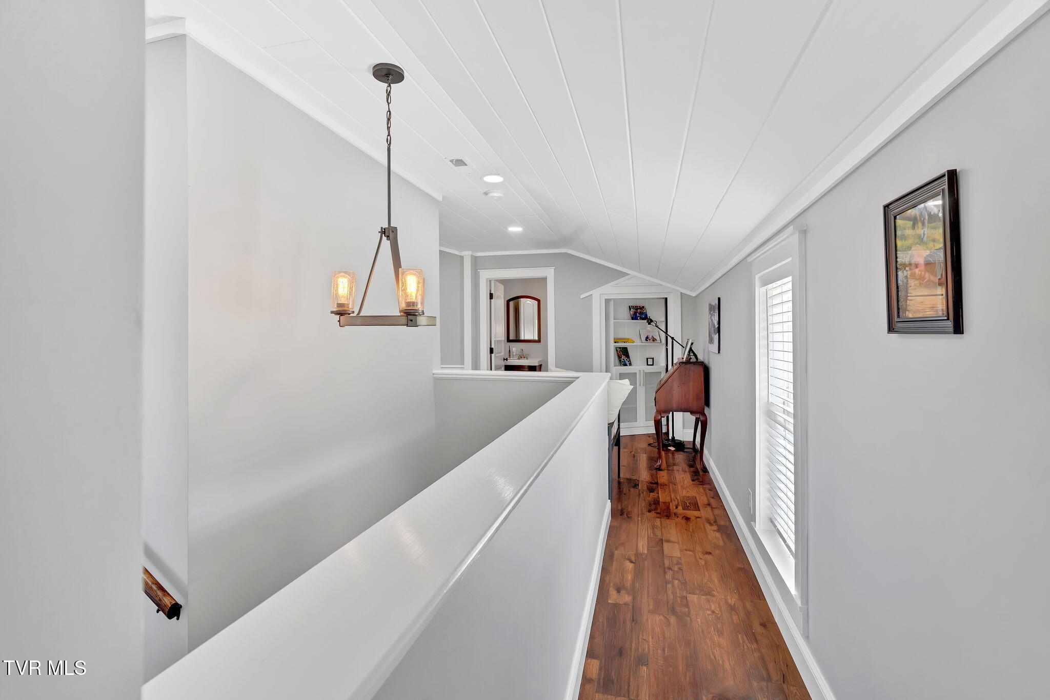 118 West Ellis Lane