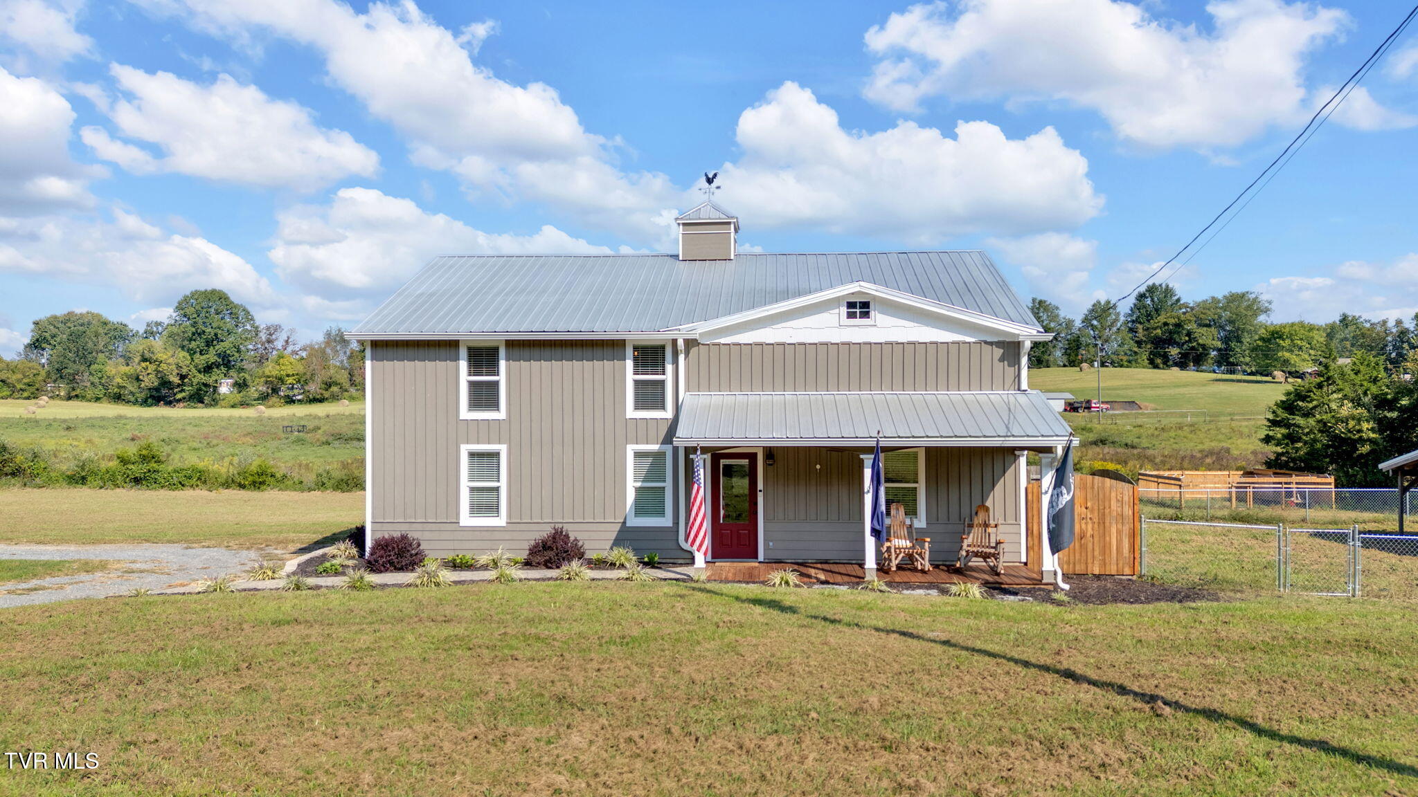 118 West Ellis Lane