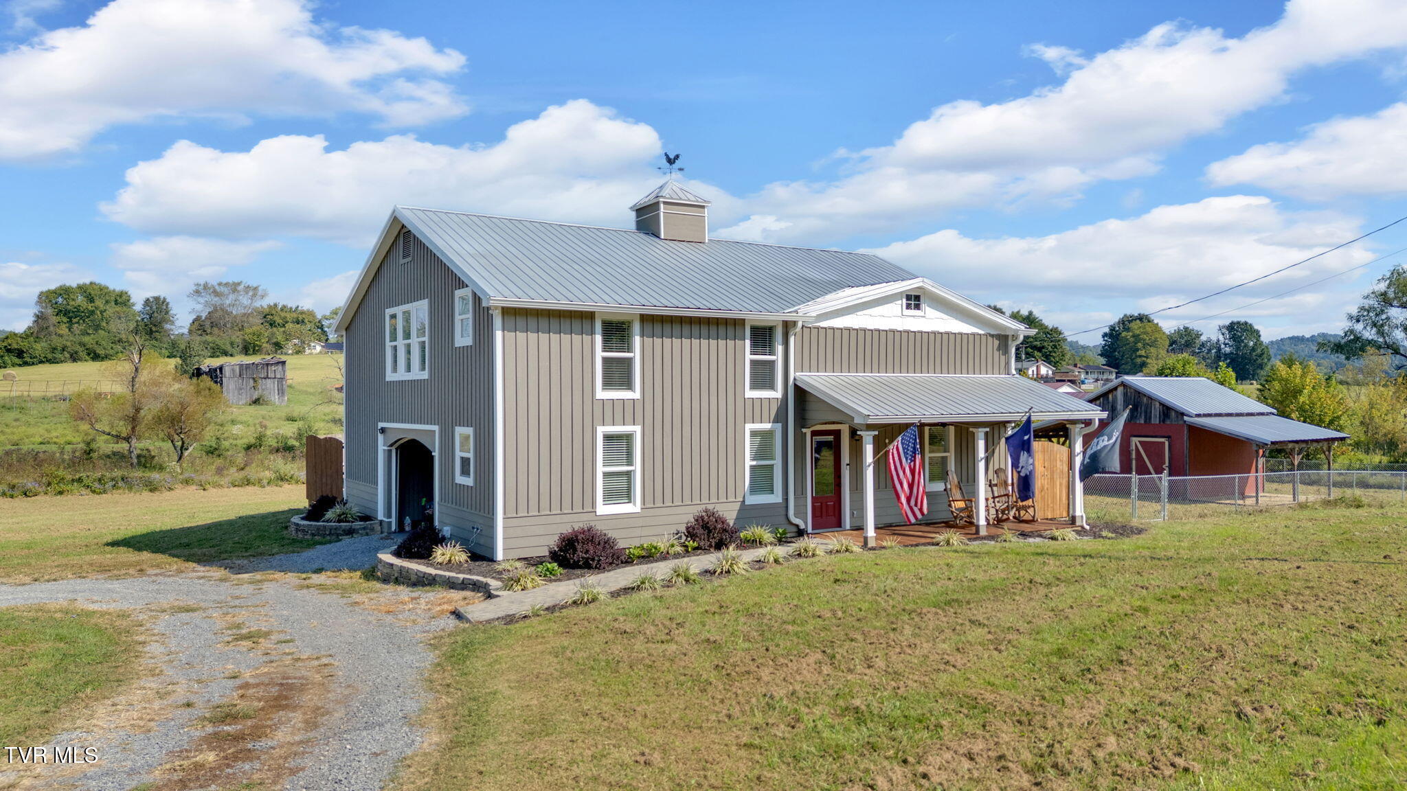 118 West Ellis Lane