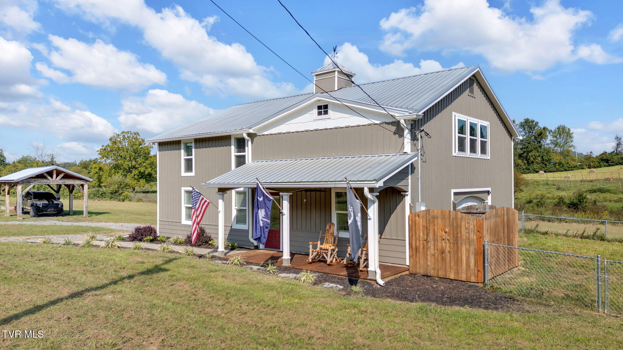 118 West Ellis Lane