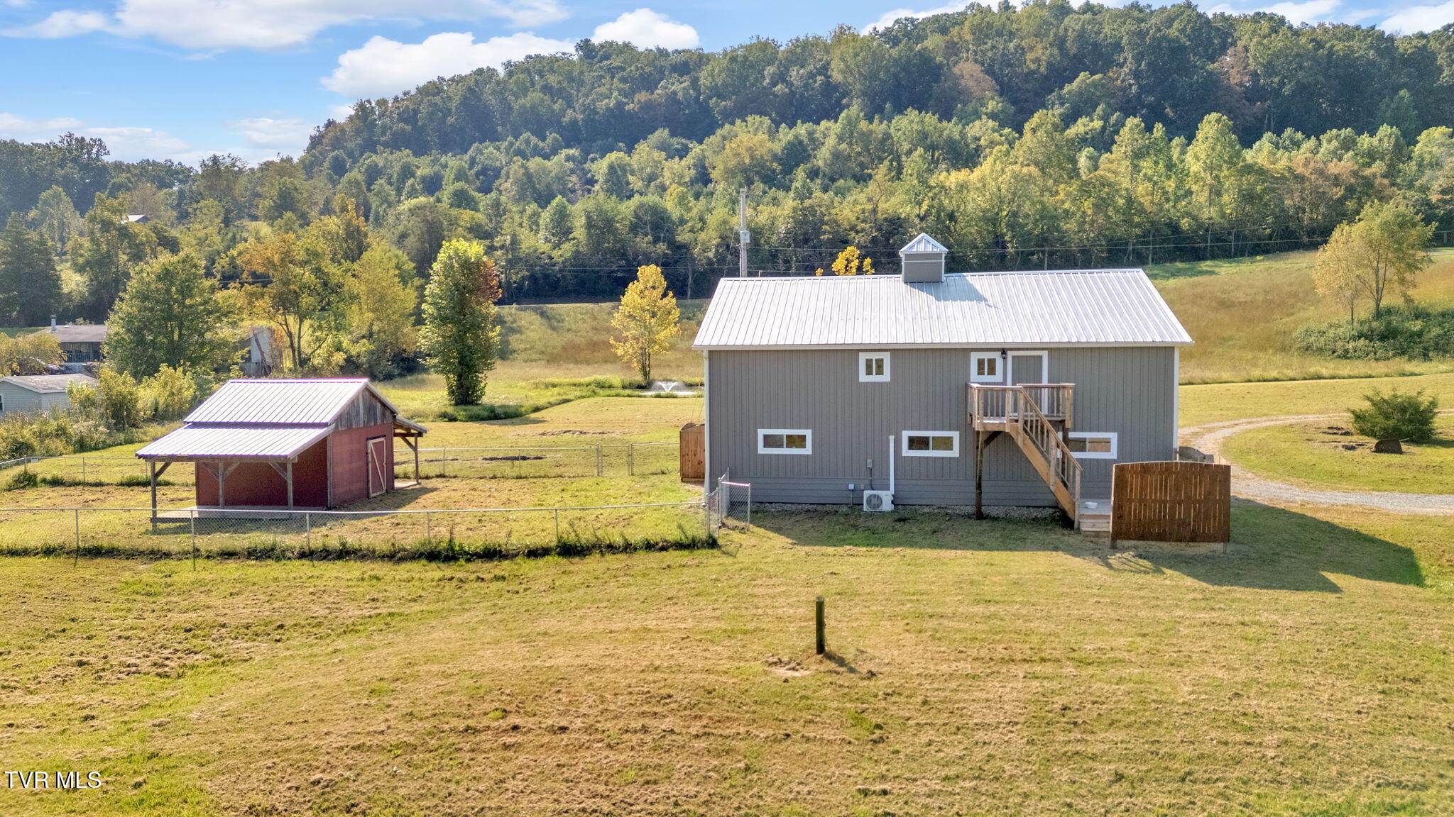 118 West Ellis Lane