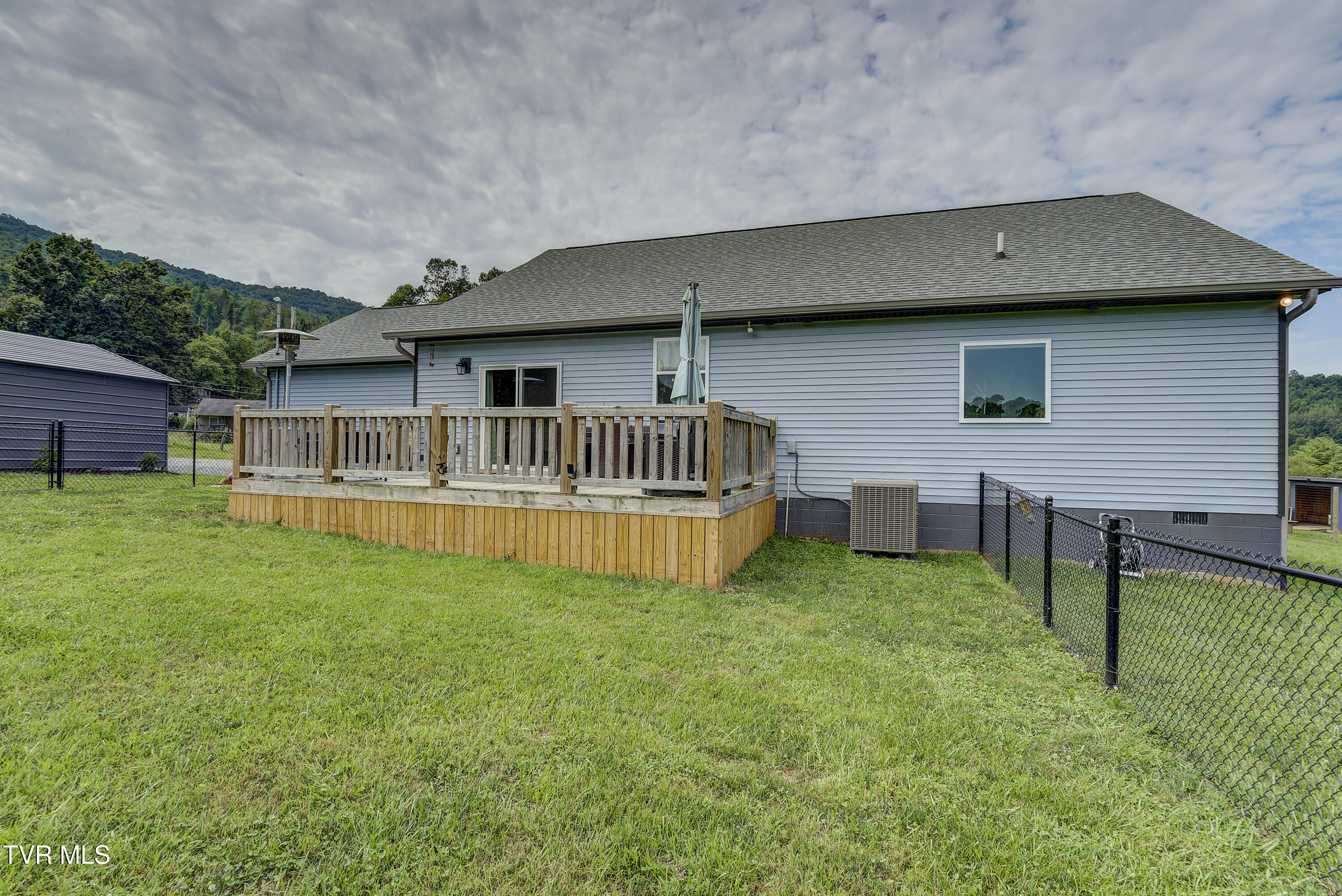 133 Ug Buckles Road