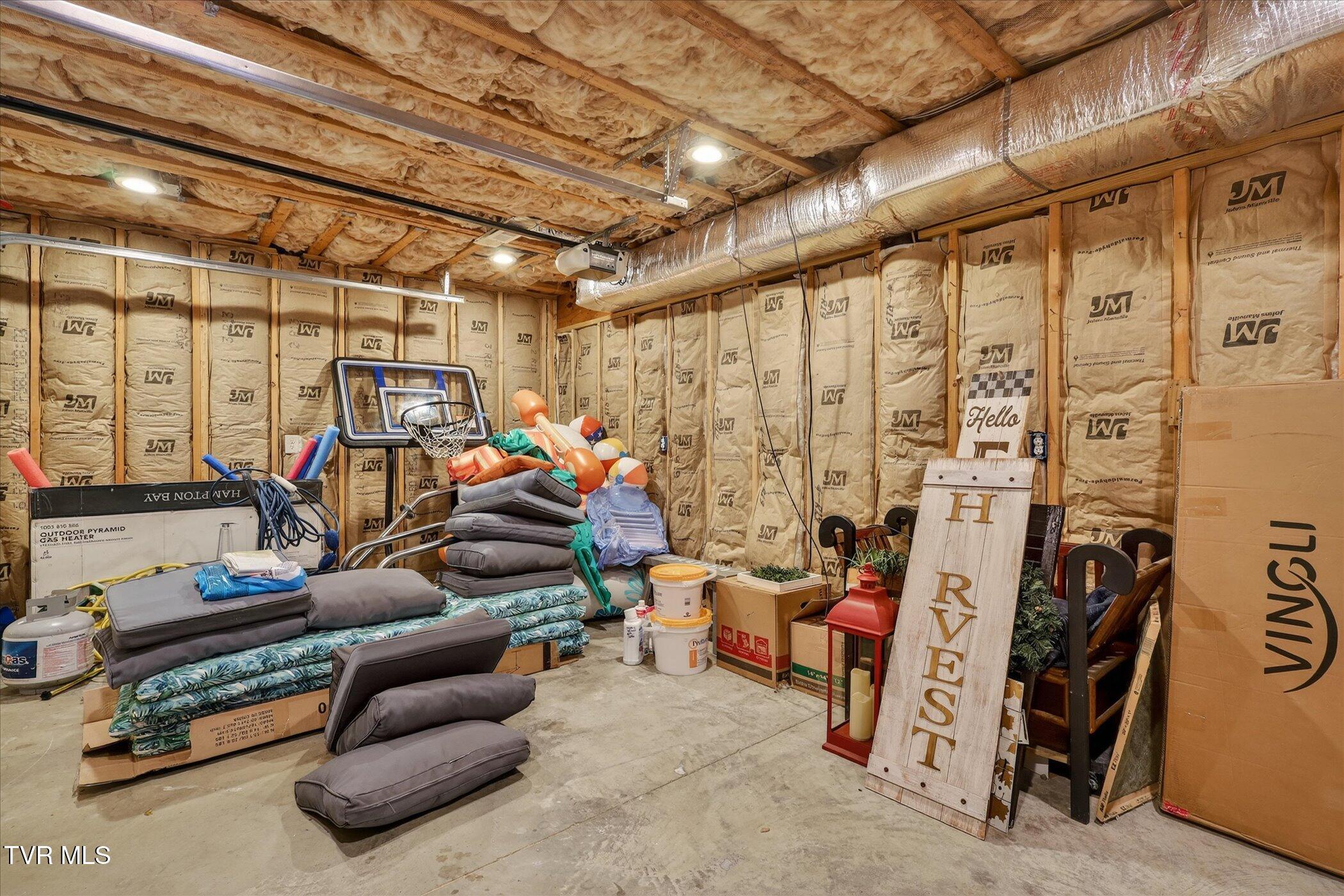 512 Cameron Court