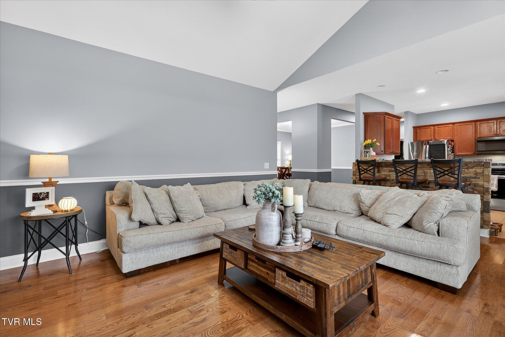 512 Cameron Court