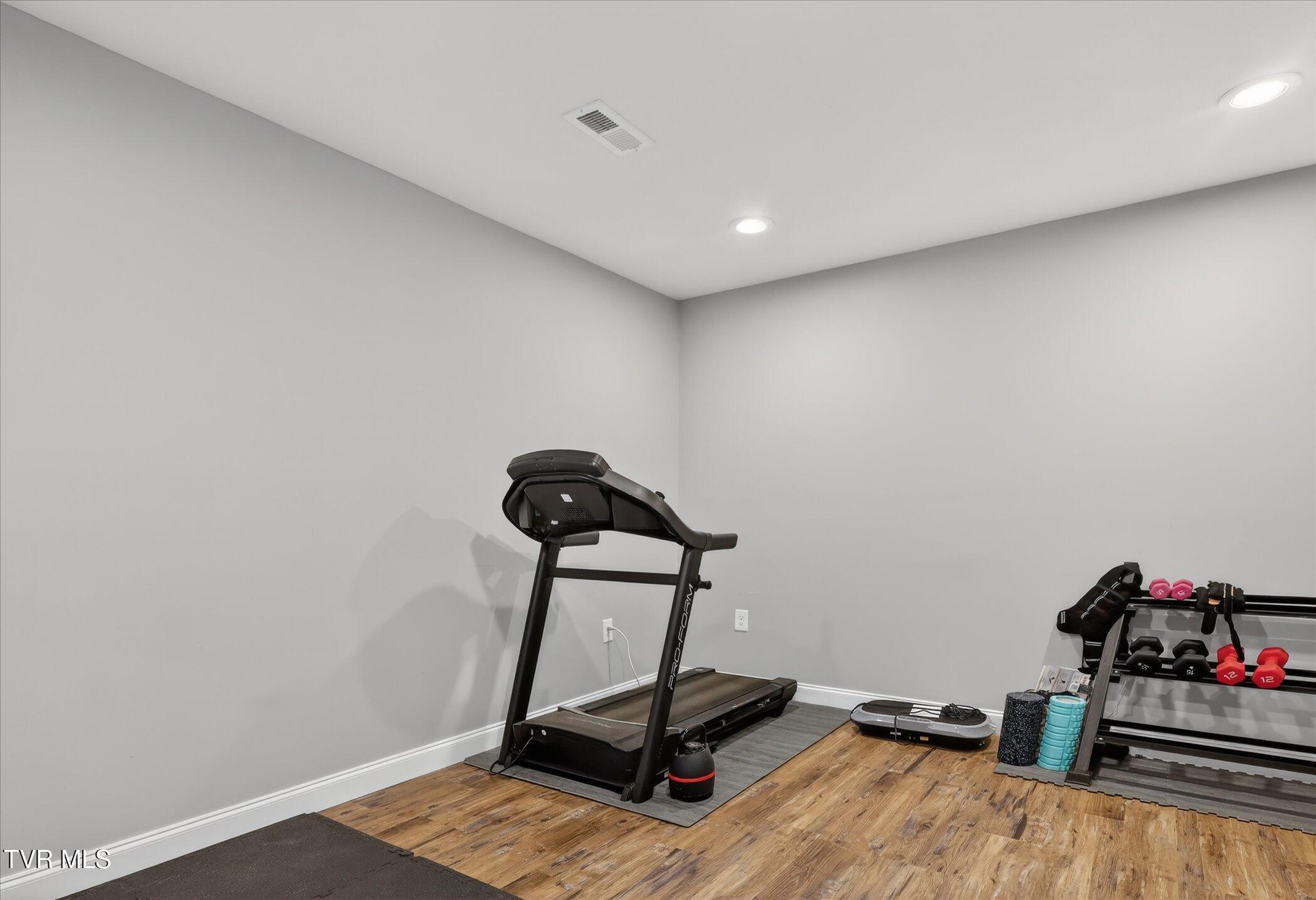 512 Cameron Court