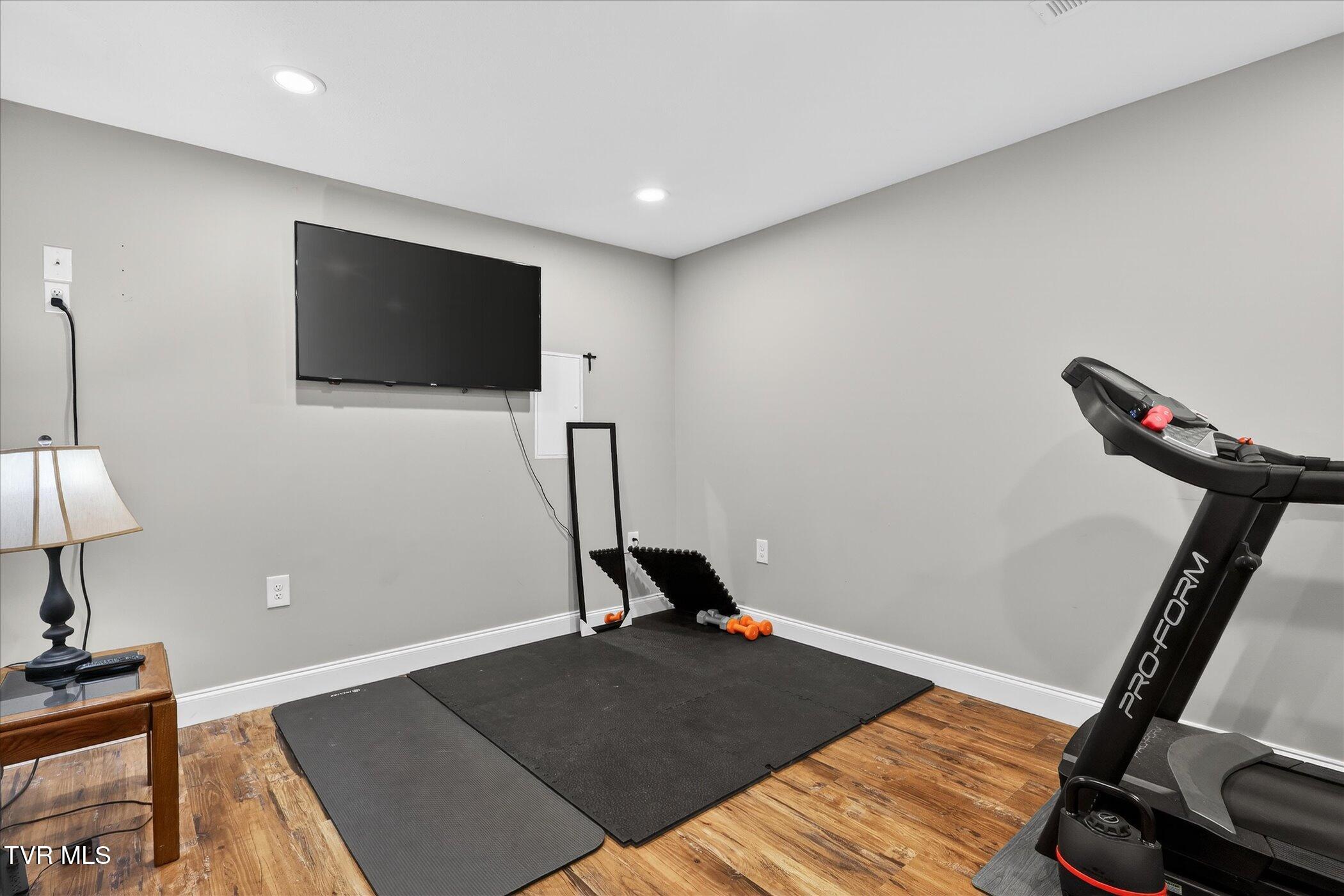 512 Cameron Court